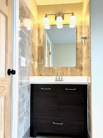 611 Niles Street, La Porte, IN 46350