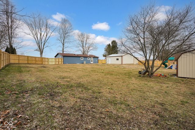 5583 S Ison Road, Bloomington, IN 47403