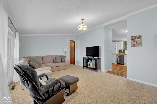 5583 S Ison Road, Bloomington, IN 47403