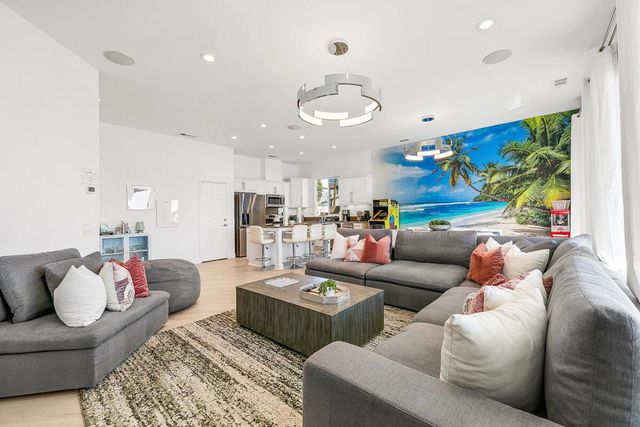 84297 Canzone Drive, Indio, CA 92203