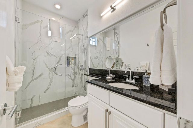 84297 Canzone Drive, Indio, CA 92203