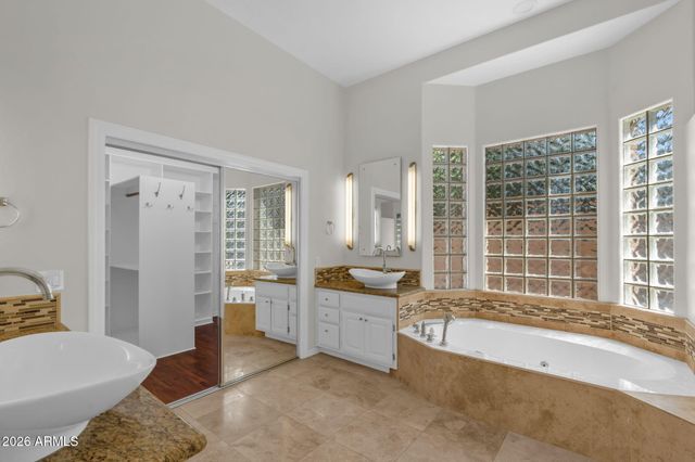 11419 E TERRA Drive, Scottsdale, AZ 85259