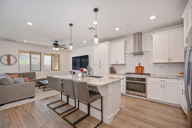4151 Cypress Grove Dr, Rancho Cordova, CA 95742