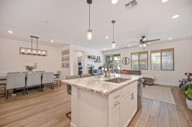 4151 Cypress Grove Dr, Rancho Cordova, CA 95742