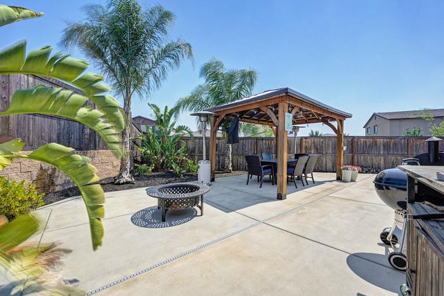 4151 Cypress Grove Dr, Rancho Cordova, CA 95742