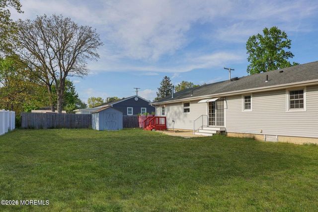 501 Burnside Street, Toms River, NJ 08757