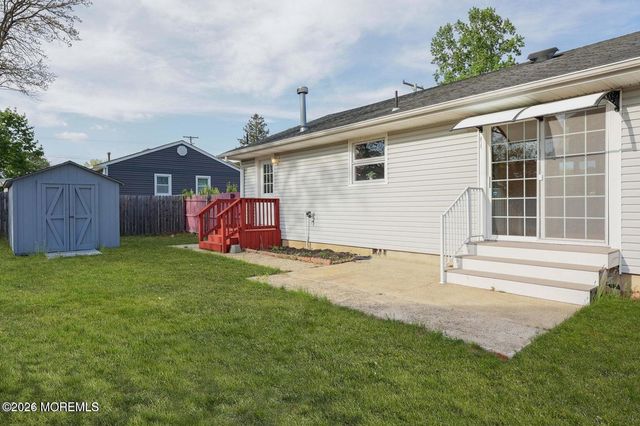 501 Burnside Street, Toms River, NJ 08757