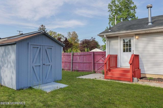 501 Burnside Street, Toms River, NJ 08757