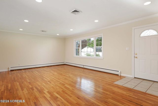 501 Burnside Street, Toms River, NJ 08757