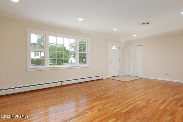 501 Burnside Street, Toms River, NJ 08757