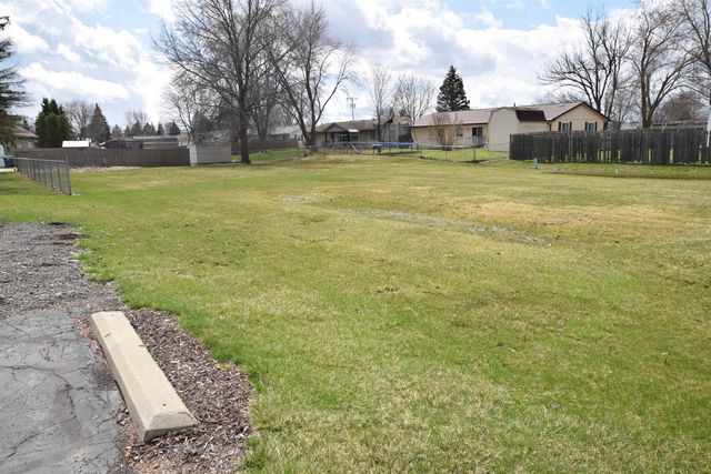 4959 Mccarty Road, Saginaw, MI 48603