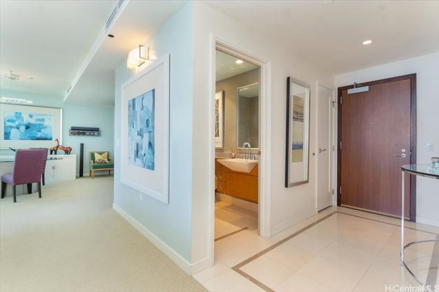 1177 Queen Street 4608, Honolulu, HI 96814