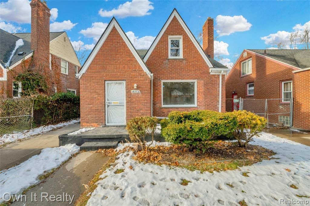 16575 Asbury Park, Detroit, MI 48235