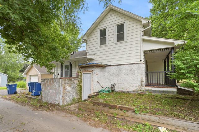 3715 31st Avenue N, Robbinsdale, MN 55422