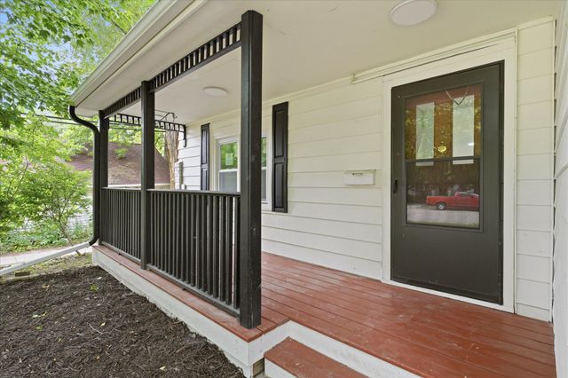 3715 31st Avenue N, Robbinsdale, MN 55422