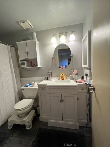 2393 S Reservoir, Pomona, CA 91766