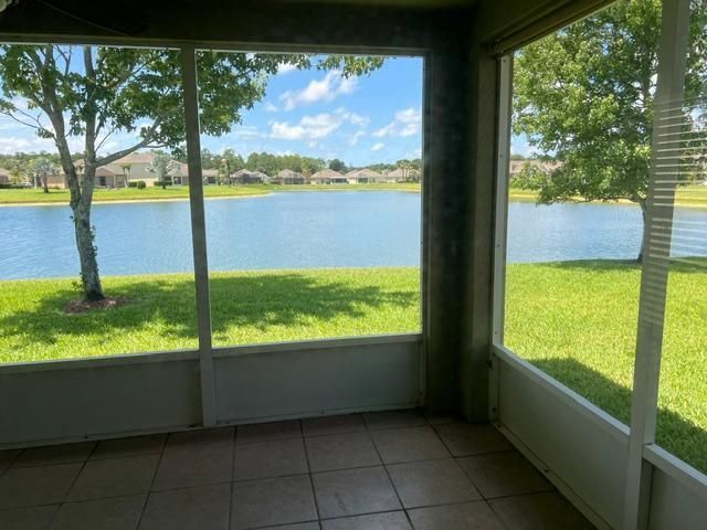 8196 WESTFIELD Circle, Vero Beach, FL 32966