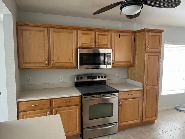 8196 WESTFIELD Circle, Vero Beach, FL 32966