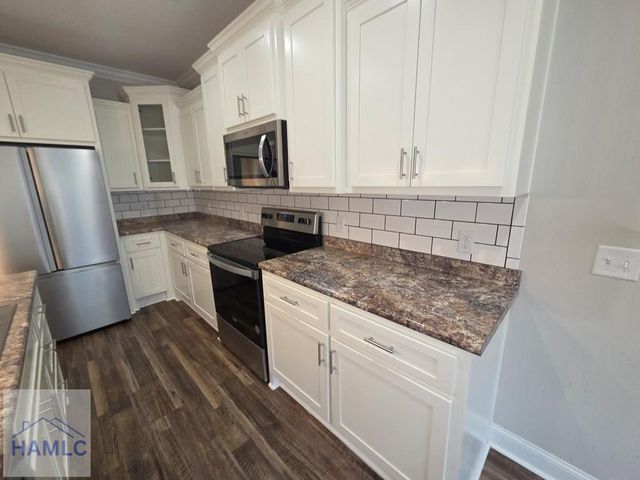 144 Linden Drive, Jesup, GA 31545