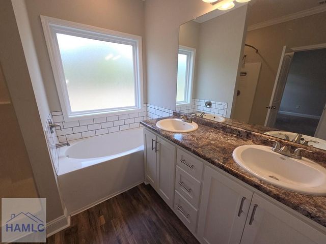 144 Linden Drive, Jesup, GA 31545