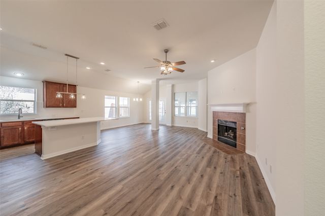 2121 Highland Drive, Wylie, TX 75098