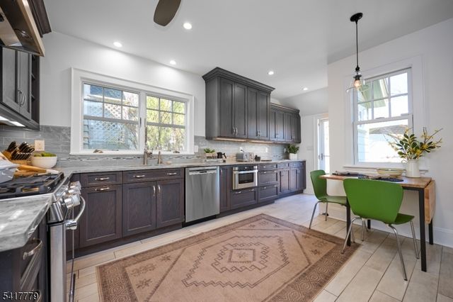 7 Sunset Ter, Maplewood Twp., NJ 07040