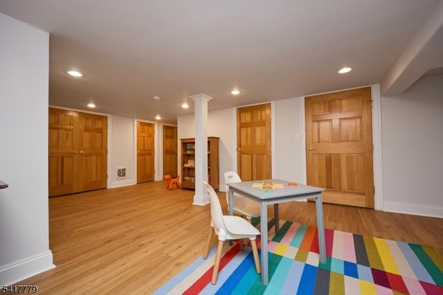 7 Sunset Ter, Maplewood Twp., NJ 07040