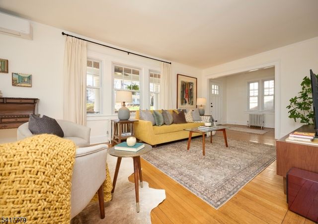 7 Sunset Ter, Maplewood Twp., NJ 07040