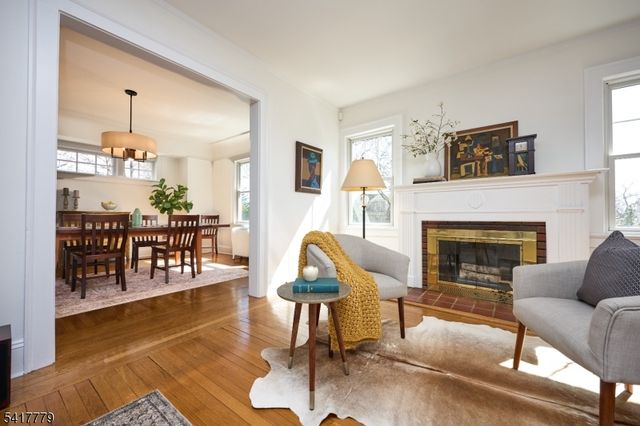 7 Sunset Ter, Maplewood Twp., NJ 07040