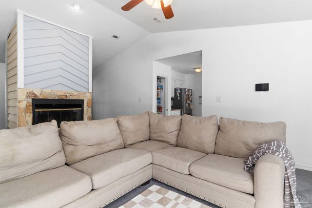 121 Claire Dr, Crestview, FL 32536