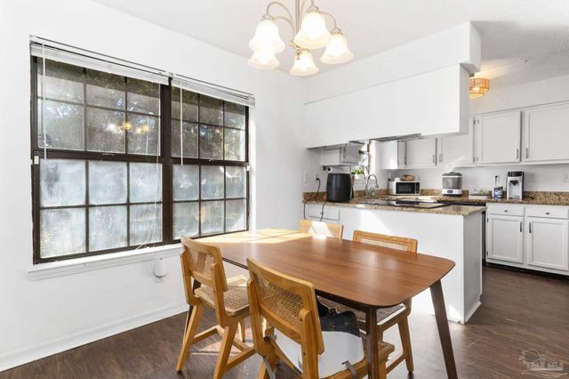 121 Claire Dr, Crestview, FL 32536