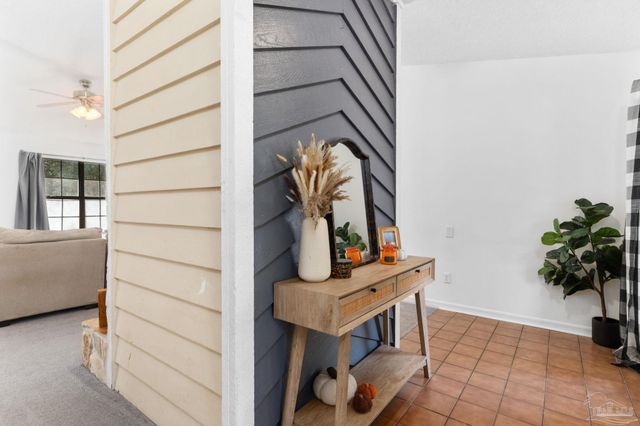 121 Claire Dr, Crestview, FL 32536