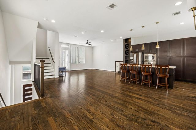 1613 Crockett Street, Houston, TX 77007