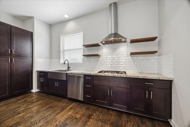 1613 Crockett Street, Houston, TX 77007