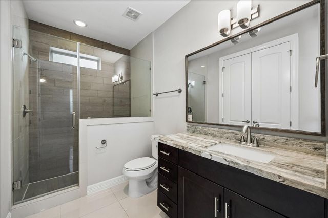 1613 Crockett Street, Houston, TX 77007