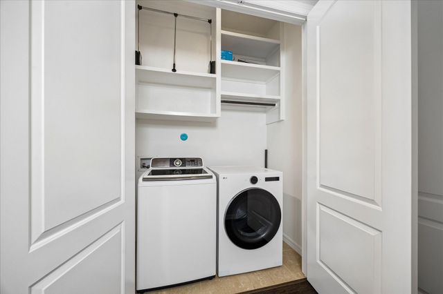 1613 Crockett Street, Houston, TX 77007