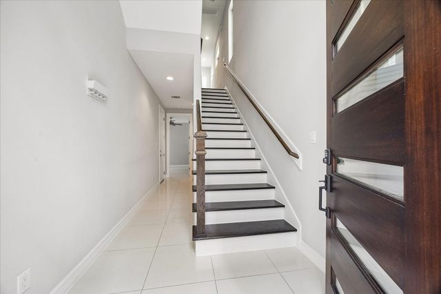 1613 Crockett Street, Houston, TX 77007