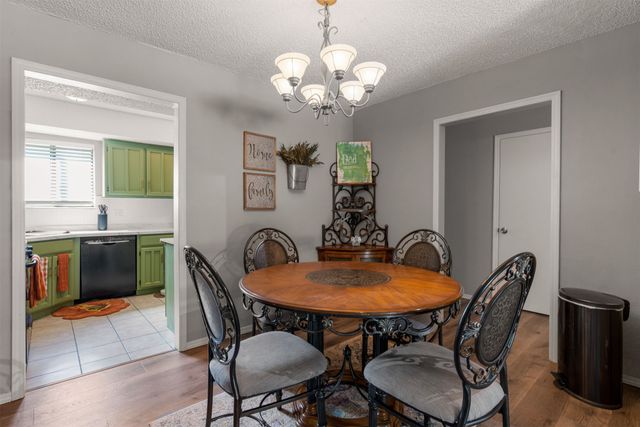 3313 S 142nd East Avenue, Tulsa, OK 74134