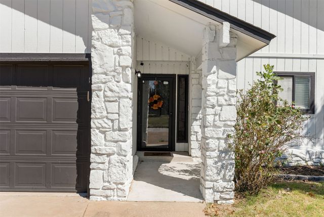 3313 S 142nd East Avenue, Tulsa, OK 74134