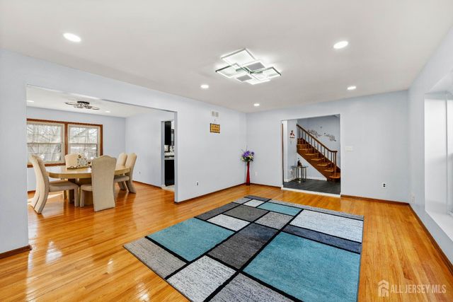 11 Gunpowder Drive, East Brunswick, NJ 08816