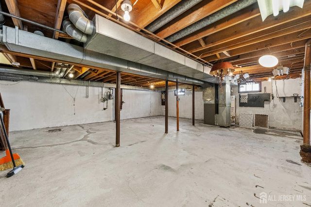 11 Gunpowder Drive, East Brunswick, NJ 08816