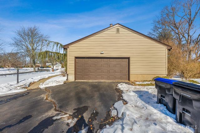 11 Gunpowder Drive, East Brunswick, NJ 08816