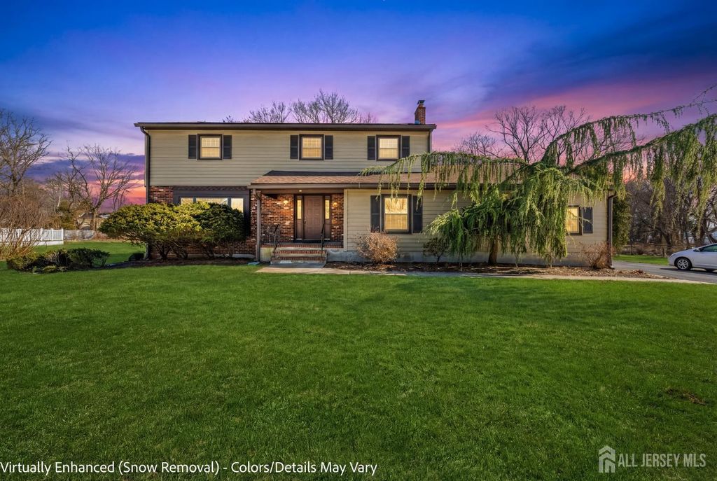 11 Gunpowder Drive, East Brunswick, NJ 08816