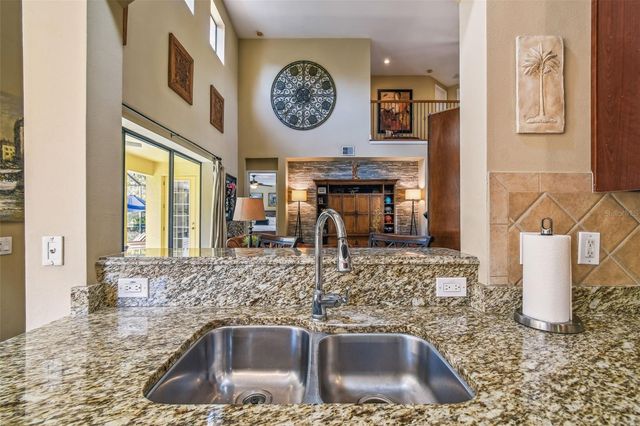 3811 IVYDALE COURT, Land O Lakes, FL 34638