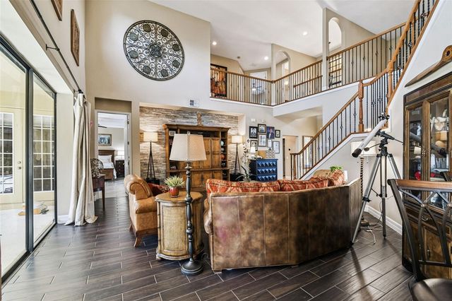 3811 IVYDALE COURT, Land O Lakes, FL 34638