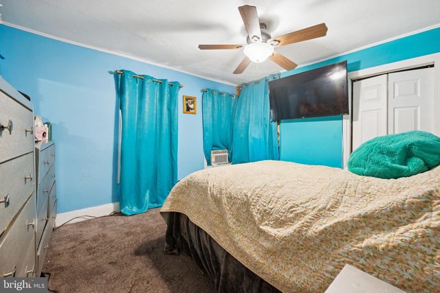 405 JERSEY AVE, Gloucester City, NJ 08030