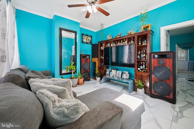 405 JERSEY AVE, Gloucester City, NJ 08030