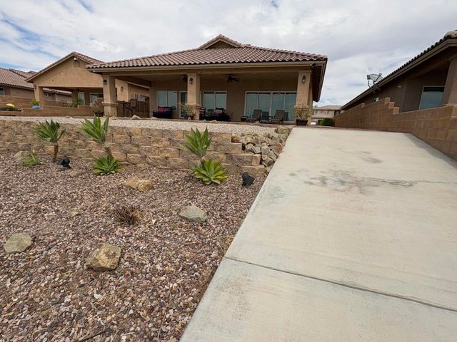 2674 Colorado River Road, Blythe, CA 92225