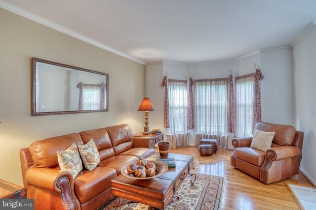 37 LYNAM LOOKOUT DR, Newark, DE 19702