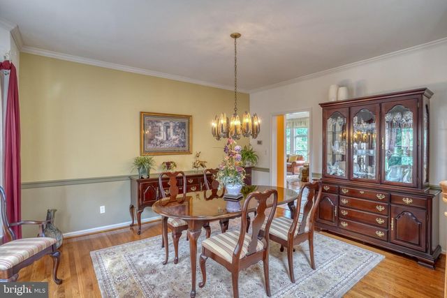 37 LYNAM LOOKOUT DR, Newark, DE 19702